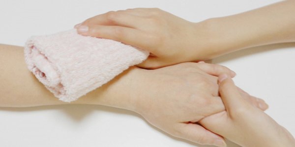 葵訪問看護ステーションナースによる清拭